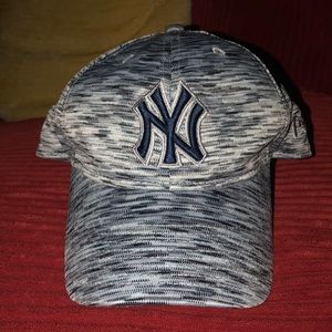 New York Yankees baseball cap 9TWENTY General Merchandise adjustable clasp